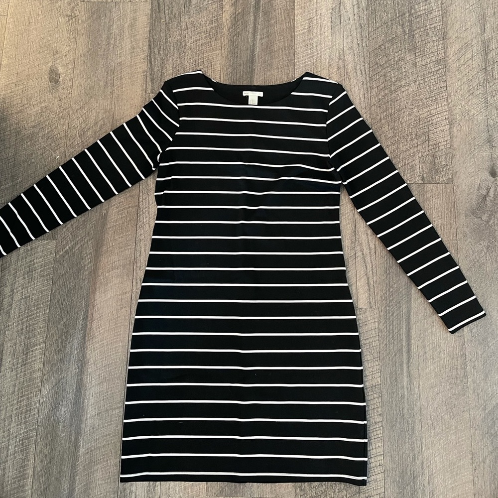 H&M basic long sleeve dress